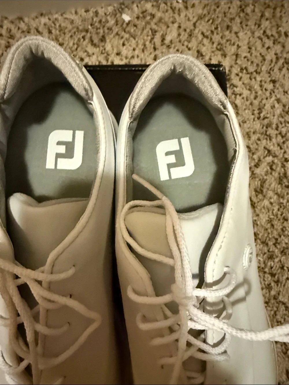FootJoy classic lace